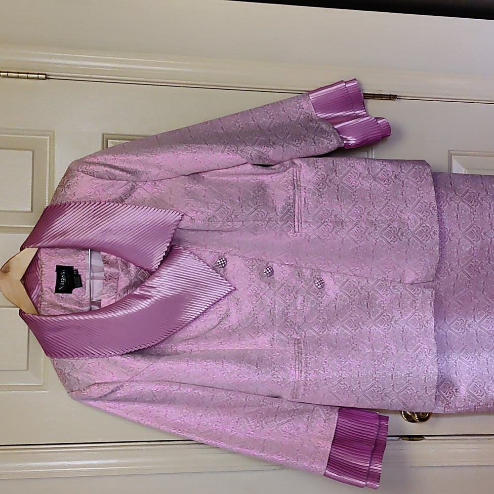 Natasia Collection NY Womens Mauve Skirt Suit, Size 22